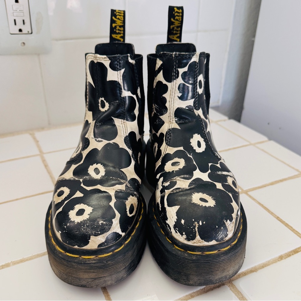 Dr. Martens Handpainted Floral 2976 Platform Chelsea Boots UK 5 EU 37 US 6 L - Picture 6 of 9